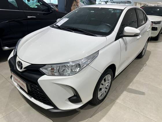 TOYOTA YARIS 1.5 16V FLEX SEDAN XL MULTIDRIVE